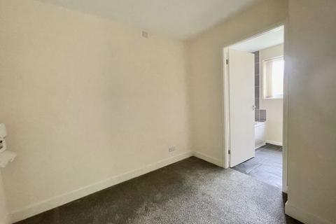 1 bedroom apartment to rent, Chilgrove Avenue, Blackrod, Bolton, Lancashire.  *AVAILABLE NOW*