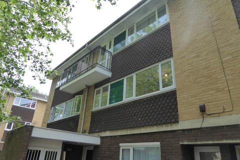 3 bedroom maisonette to rent, Nelson Terrace, London Road, Reading, RG1
