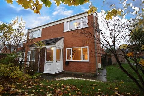 3 bedroom semi-detached house to rent, Thames Close, Medway Park, Worcester