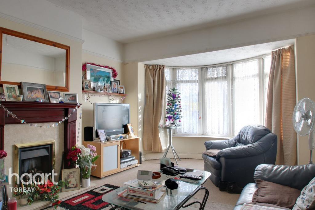 Barton Hill Road, Torquay 4 bed terraced house £260,000