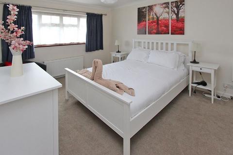 16 Greenways Road, Brockenhurst, SO42 7RN