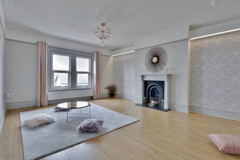 3 bedroom flat for sale, Lennox Road South, Southsea