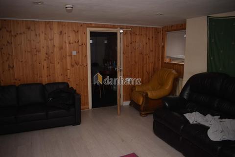 undefined, 99 Brudenell Road Hyde Park Leeds West Yorkshire