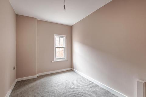 1 bedroom flat for sale - Park Terrace,  Llandrindod Wells,  LD1
