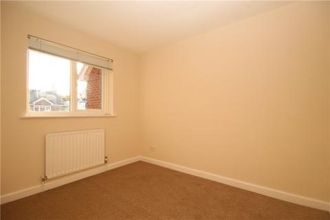 4 bedroom terraced house to rent, The Cedars, Guildford, Surrey, GU1