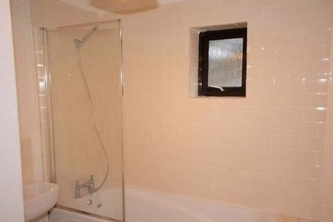 1 bedroom apartment to rent, Central Chippenham