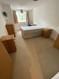 6 bedroom house share to rent, WHITSTABLE ROAD