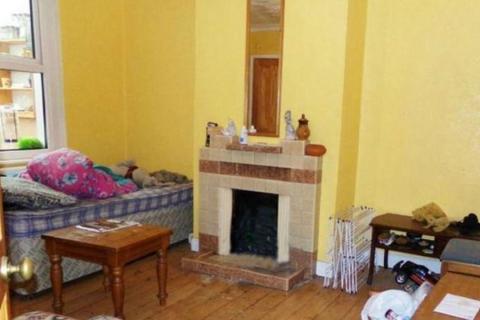 4 bedroom house share to rent, Tyning Terrace