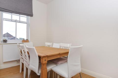 2 bedroom apartment to rent, St. Margarets,  Twickenham,  TW1