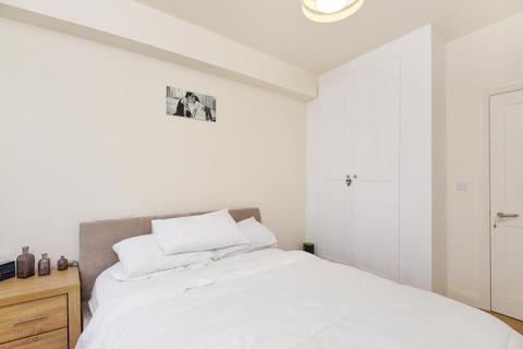 2 bedroom apartment to rent, St. Margarets,  Twickenham,  TW1