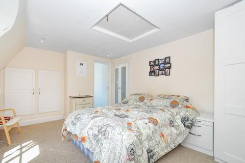 1 bedroom flat to rent, Pond Street, Belsize Park NW3