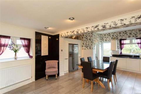 4 bedroom detached house for sale, Mosley Common Road, Boothstown, Worsley, Manchester, M28 1BZ