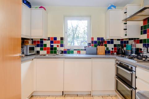 2 bedroom apartment for sale, Penn Place, Solomons Hill, Rickmansworth, WD3