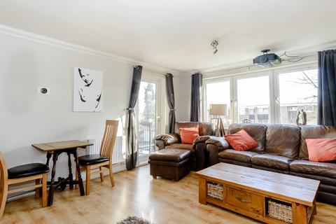 2 bedroom apartment for sale, Penn Place, Solomons Hill, Rickmansworth, WD3