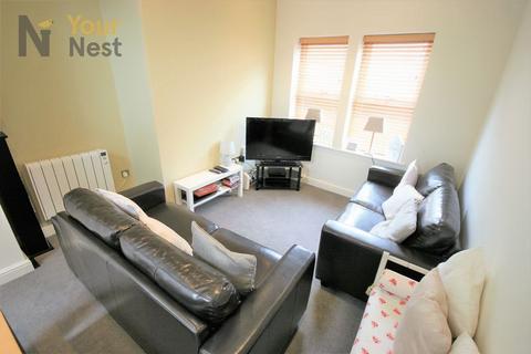 3 bedroom apartment to rent, The Old Workshop, Headingley, LS6 4FA