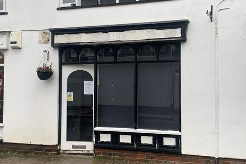 Shop to rent, 15a George Street, Saffron Walden, Essex