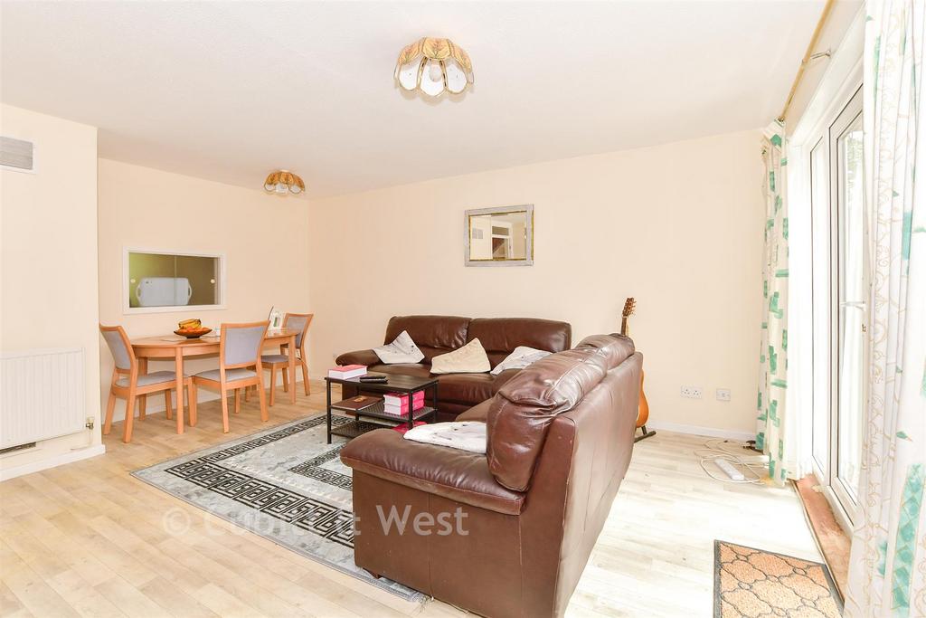 House in Crawley - View 3