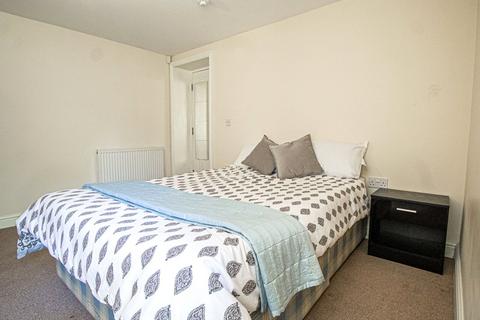 4 bedroom apartment to rent - Wellington Road, Manchester, Greater Manchester, M14