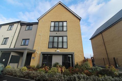 2 bedroom apartment to rent, Tidman Road, Reading, RG2