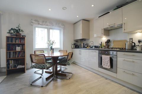 2 bedroom apartment to rent, Tidman Road, Reading, RG2