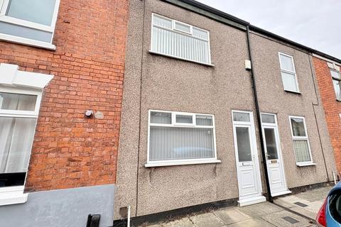 2 bedroom terraced house to rent, Veal St, Grimsby, DN31