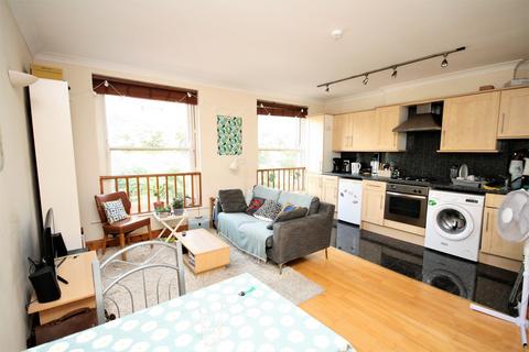 1 bedroom flat to rent, Upper street, Islington