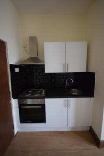 Studio to rent, Denzil Court, Denzil Avenue, Southampton, SO14 0LL