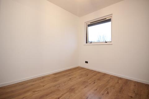 2 bedroom end of terrace house to rent, Duncansby Way , Perth, Perthshire , PH1 5XE
