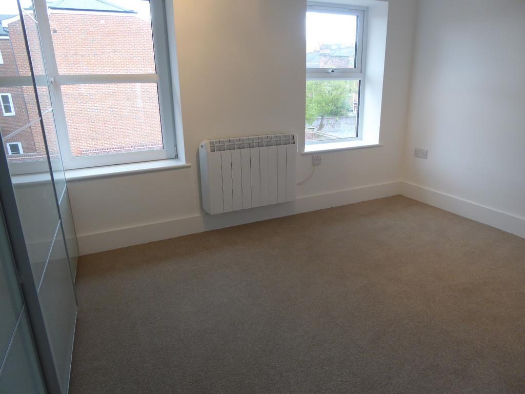 Apartment in Reading, Katesgrove, Coley - View 5