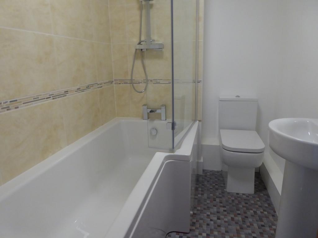 Apartment in Reading, Katesgrove, Coley - More