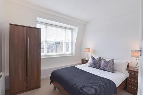 2 bedroom apartment to rent, HILL STREET, MAYFAIR, W1J