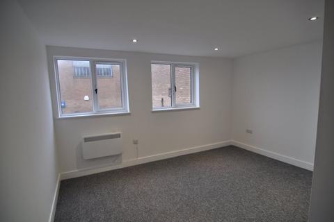 1 bedroom apartment to rent, King Street, Hoyland