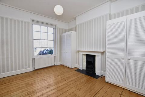 2 bedroom flat to rent, Brondesbury Villas, Queen's Park NW6