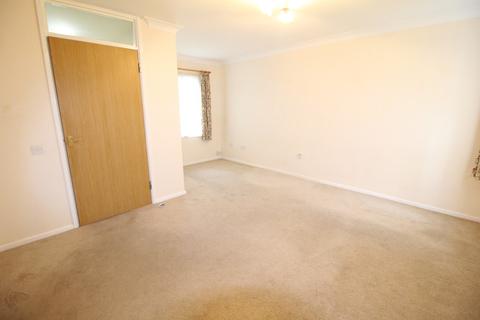 2 bedroom ground floor flat for sale - Fountain Court, Westbury