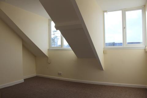 1 bedroom flat to rent, Hill Park Crescent, North Hill