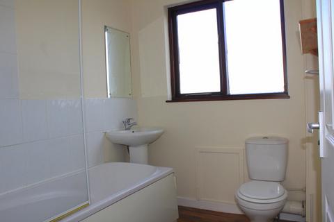1 bedroom flat to rent, Hill Park Crescent, North Hill