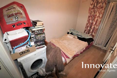 2 bedroom apartment to rent, Cecil Drive, Oldbury B69