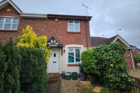 2 bedroom terraced house to rent, Meadow Way, Bristol