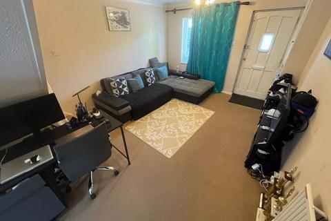 2 bedroom terraced house to rent, Meadow Way, Bristol