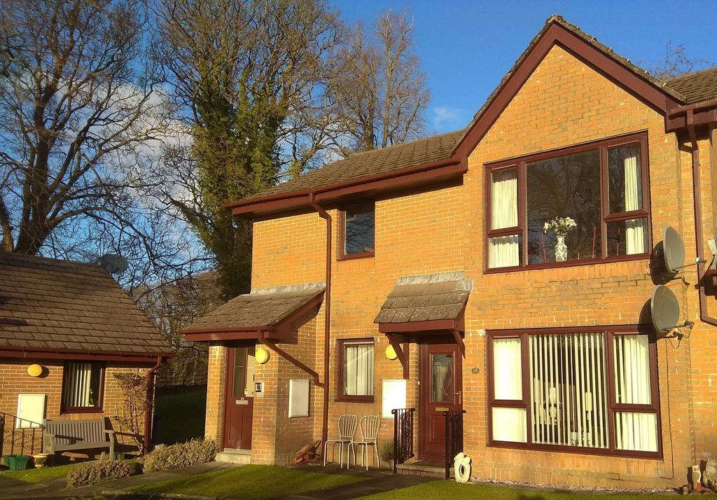 Holmehill Court, Dunblane, FK15 2 bed retirement property £110,000