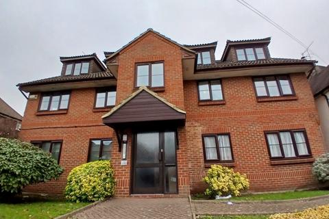 1 bedroom flat to rent, Albury Road, Merstham