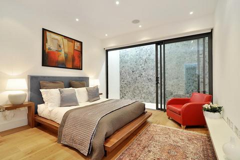 undefined, Atherstone Mews, South Kensington, London