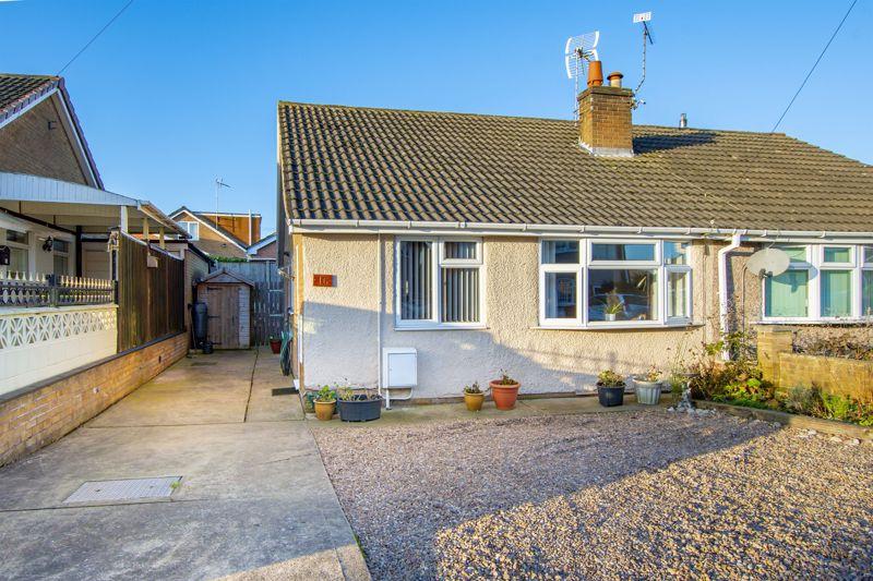 Brackendale Drive, Walesby, Newark 2 bed semi-detached bungalow - £140,000