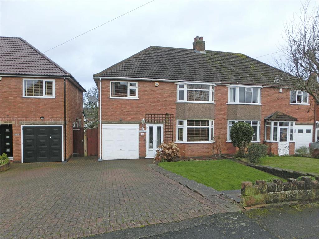 Fenton Road, Hollywood, Birmingham 4 bed semidetached house £299,950