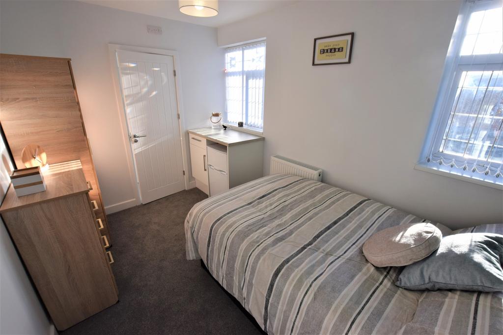 Wheat Street, Nuneaton LUXURY ENSUITE ROOM HOUSE SHARE 1 bed in a