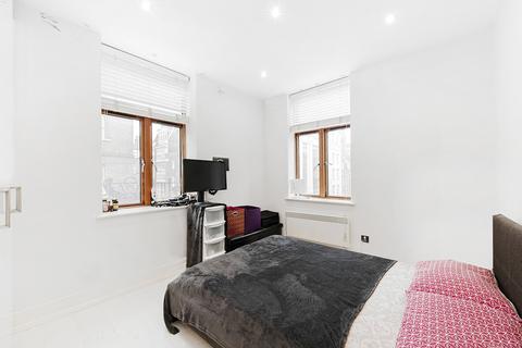 1 bedroom apartment to rent, D'Arblay Street, 2nd Floor, W1F