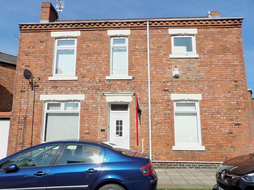 Canterbury Street, South Shields, Tyne & Wear, NE33 4DQ 2 bed terraced