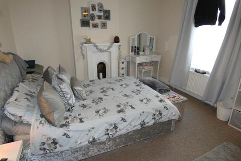 undefined, Melbourne Street East, Tredworth