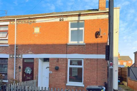 2 bedroom terraced house to rent, Melbourne Street East, Tredworth