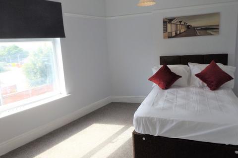 4 bedroom house share to rent, Minster Street, Stoke-on-Trent